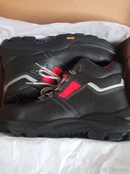 Pracovná obuv - 2
