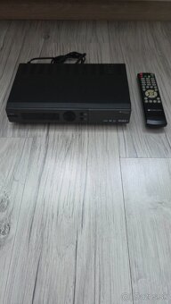 satelitní set-top box Zircon SHD 007 - 2