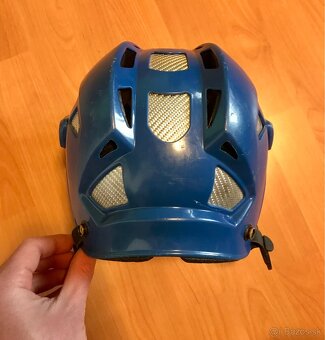 Hokejová prilba Reebok. - 2