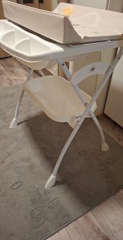 Prebaľovací pult s vaničkou - 2