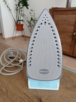 Naparovacia žehlička - 2