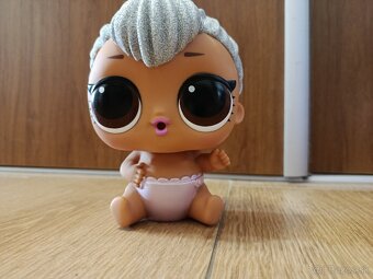 LOL bábika - 2