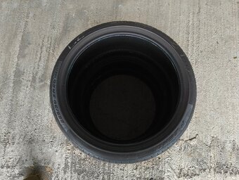 Pirelli P ZERO 285/30 ZR20 99Y - 2