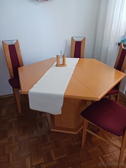 Jedálenský stôl - 2