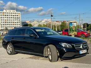 Súrne predám Mercedes Benz E220d W213 - 2