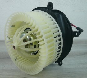 Ventilátor kúrenia / klimatizácie na BMW 7 E65 / E66 - 2