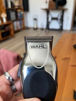 Predám strihací strojček Wahl Chrome Pro 79524-216 - 2
