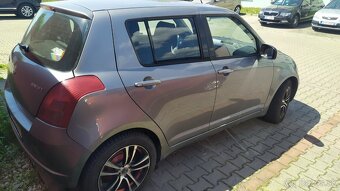Suzuki Swift 1,3 - 2