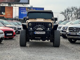 Jeep Wrangler - 2