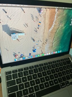 MacBook Air 2020 i5 256GB - 2