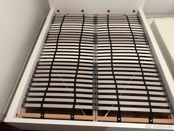 Posteľ MALM (IKEA) 160x200 + matrace + rošty - 2