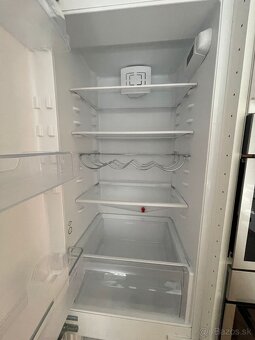 Vstavana chladnicka Tinad ikea - 2