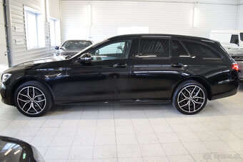 Mercedes-Benz Třídy E 220 D 4MATIC AMG HYD.PODVOZEK 2021-DPH - 2