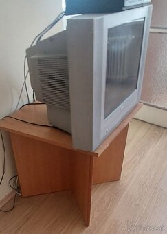 Televízor OVP Orava CVT 217 3RFS - 2