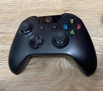 Xbox One 500GB, 1 ovládač, 2 hry - 2