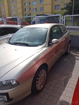 Alfa Romeo 147 1.9 JTD - 2