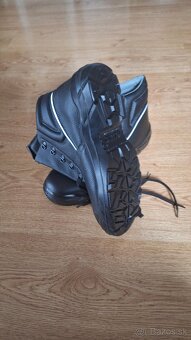 Artra letna pracovna obuv - 2