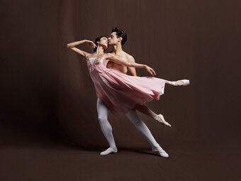 Romeo a Julia PREMIERE (2 tix) 23/11/2025 great seats - 2