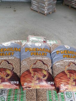 🔥 Prémiové smrekové / borovicové pelety A1 – DINplus 🔥 - 2