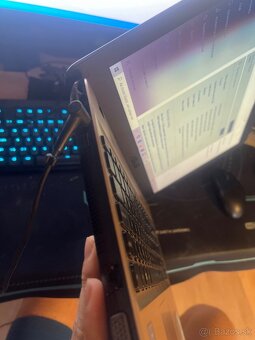 ASUS X541NA – SSD 256 GB, Windows 10, funkčný - 2