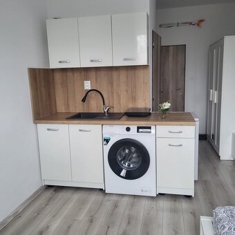 Realitný kancelária REALADR s.r.o. - 2