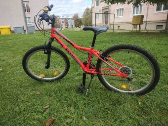 Predám bicykel Kenzel Roxis veľkosť 24 - 2