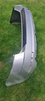 Predám nárazník na Octaviu - 2