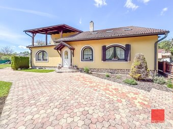 VEĽKORYSÝ ŠTÝLOVÝ RODINNÝ DOM - 2