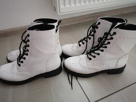 Topánky pre dvojičky /dievčatá - 2