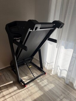 DOMYOS T900C - elektrický bežecký pás - 2