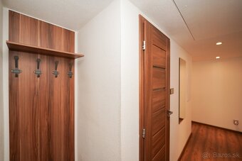 3 IZB. BYT PO REKONŠTRUKCII, CHLUMECKÉHO RUŽINOV - 2