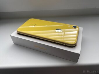 iPhone XR 64Gb Žltý - 2