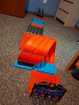 Hot Wheels - 2