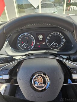 Škoda Octavia combi 2.0 TDI, top stav - 2