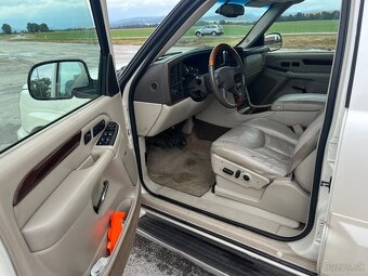 Cadillac Escalade 6.2 V8 - 2