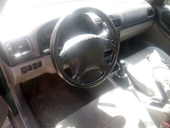 Rozpredám Subaru Forester 2.0i 90kw - 2