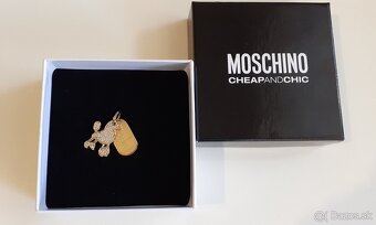 Dámsky prívesok Moschino - 2