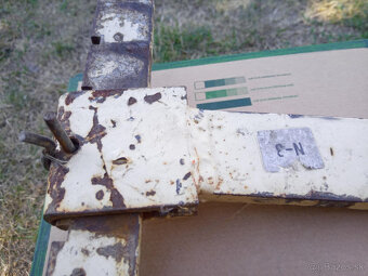 radlička s držiakom na Terra Vari - 2