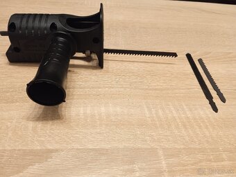 Adaptér, ktorý premení vašu vŕtačku na elektrickú pílu - 2