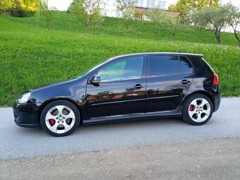 Volkswagen Golf GTI 2.0 147kw 200PS - 2