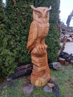 Vyrezavana sova - dub - 2