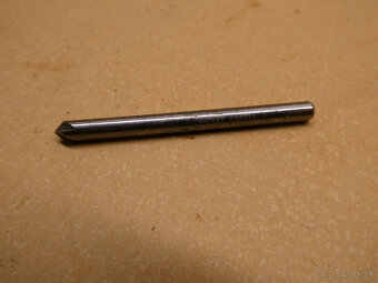 Predám 3-brité záhlbníky - 2