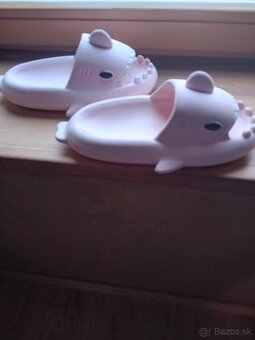 Šľapky žralok - 2