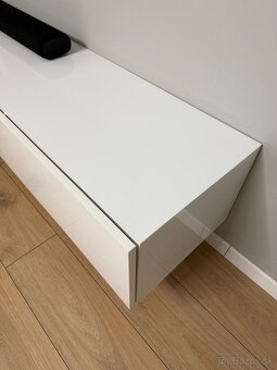TV stolík - 2