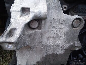 Motor 1.9d golf 5 rok 2008 - 2