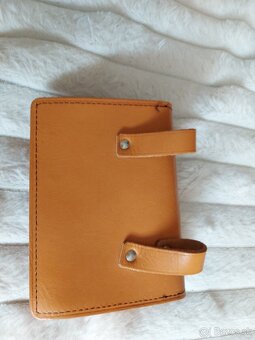 Kozena kapsicka na opadok - 2