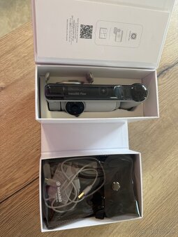 Insta360 Flow - 2