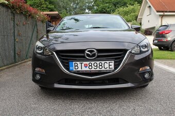 MAZDA 3 - 2