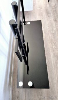 TV stolík - 2