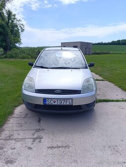 Ford Fiesta 1.3i Comfort - 2